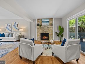 9556 Pine Bough Place, Vienna VA 22181
