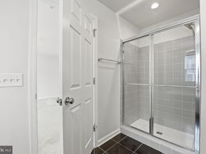 2951 Finsbury Place 97, Fairfax VA 22031