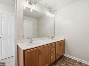 2951 Finsbury Place 97, Fairfax VA 22031