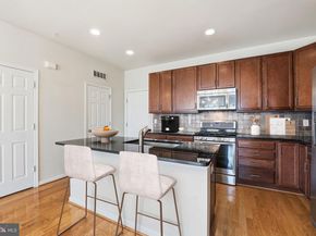 2951 Finsbury Place 97, Fairfax VA 22031