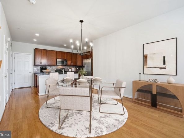 2951 Finsbury Place 97, Fairfax VA 22031