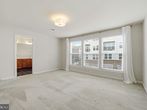 2951 Finsbury Place 97, Fairfax VA 22031