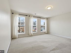 2951 Finsbury Place 97, Fairfax VA 22031
