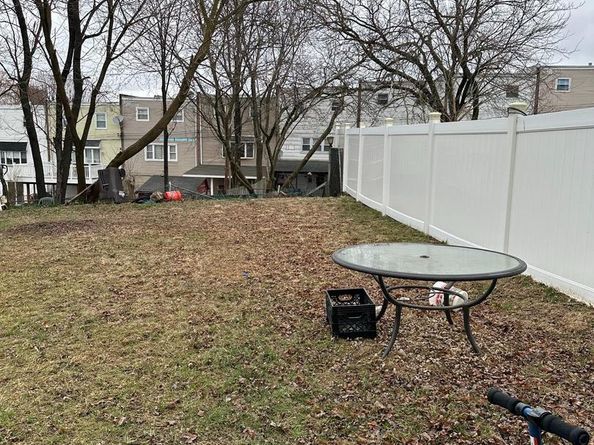 3612 Sussex Lane, Philadelphia PA 19114