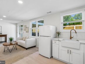 9813 Montauk Avenue, Bethesda MD 20817