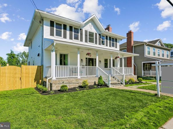 9813 Montauk Avenue, Bethesda MD 20817