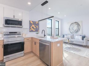 1012 17TH Place NE SEVEN, Washington DC 20002