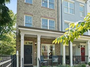 512 Regent Place NE, Washington DC 20017