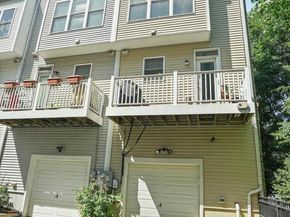 512 Regent Place NE, Washington DC 20017