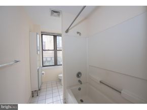 1939 Chestnut Street 2C, Philadelphia PA 19103