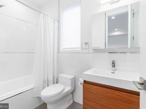 1338 Kater Street, Philadelphia PA 19147
