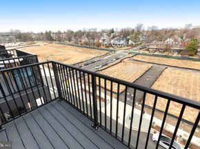 7175 12TH Street NW 610, Washington DC 20011