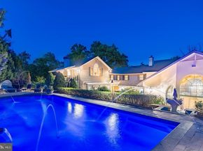 1087 Mount Eyre Road, Washington Crossing PA 18977