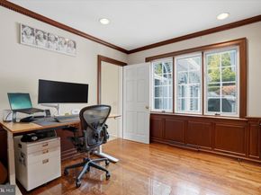 1087 Mount Eyre Road, Washington Crossing PA 18977