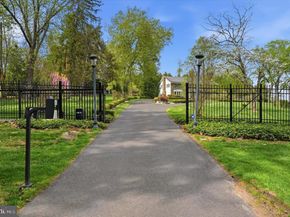 1087 Mount Eyre Road, Washington Crossing PA 18977