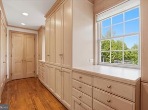 1087 Mount Eyre Road, Washington Crossing PA 18977