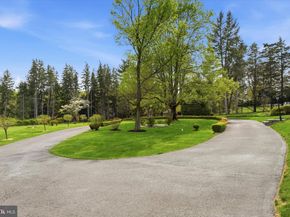 1087 Mount Eyre Road, Washington Crossing PA 18977