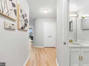 1101 S Arlington Ridge Road 212, Arlington VA 22202