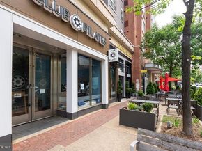 1101 S Arlington Ridge Road 212, Arlington VA 22202