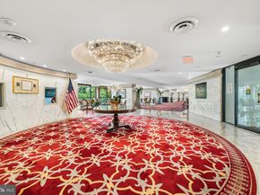 1101 S Arlington Ridge Road 212, Arlington VA 22202