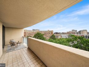 1101 S Arlington Ridge Road 212, Arlington VA 22202