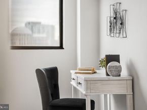 1101 S Arlington Ridge Road 212, Arlington VA 22202