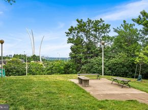1101 S Arlington Ridge Road 212, Arlington VA 22202
