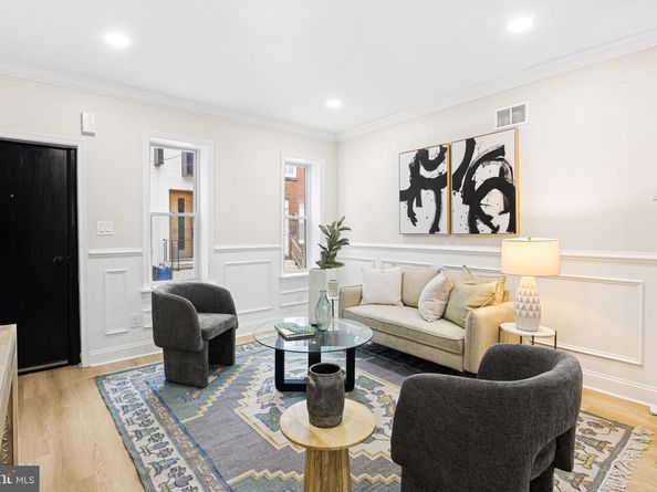 1542 S Bambrey Street, Philadelphia PA 19146