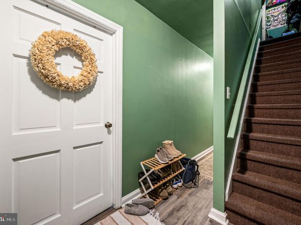 828 Derwyn Road, Drexel Hill PA 19026