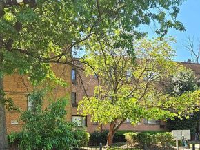 4729 1st Street SW 101, Washington DC 20032