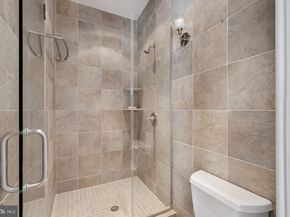 1701 18TH Street NW 401, Washington DC 20009