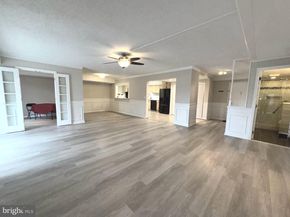 3800 Powell Lane 302, Falls Church VA 22041