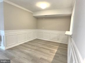 3800 Powell Lane 302, Falls Church VA 22041