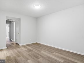 10220 Bushman Drive 8203, Oakton VA 22124