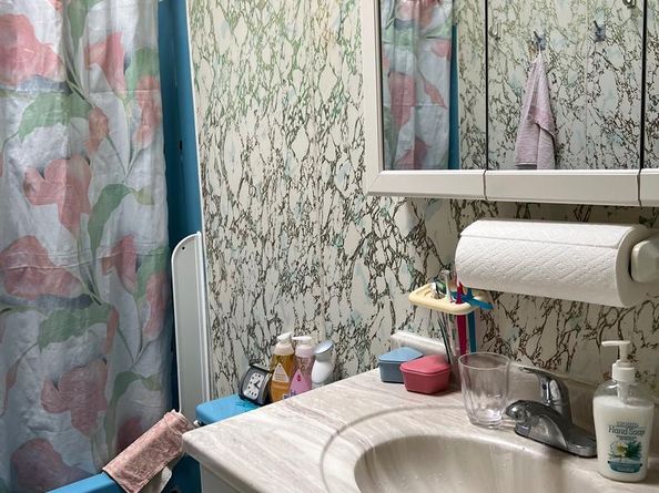 7020 W Passyunk Avenue, Philadelphia PA 19142