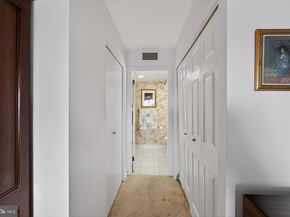 10708 Valley Forge Circle 708, King Of Prussia PA 19406