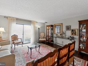 10708 Valley Forge Circle 708, King Of Prussia PA 19406