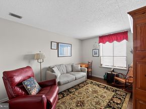 10708 Valley Forge Circle 708, King Of Prussia PA 19406