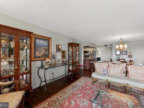 10708 Valley Forge Circle 708, King Of Prussia PA 19406