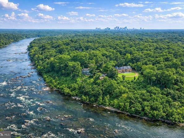 1159 Crest Lane, Mclean VA 22101