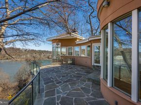1159 Crest Lane, Mclean VA 22101