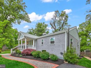 5917 9TH Street N, Arlington VA 22205