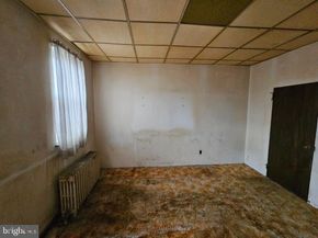 2224 S 10TH Street, Philadelphia PA 19148