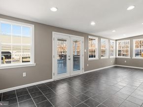 416 Stuart Lane, Ambler PA 19002