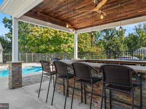 416 Stuart Lane, Ambler PA 19002