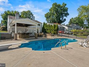 416 Stuart Lane, Ambler PA 19002