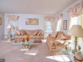 346 Deer Drive, Langhorne PA 19047