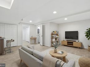 5331 42nd Place NW, Washington DC 20015