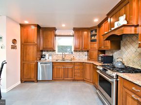 123 Shoal Creek Drive, Blue Bell PA 19422