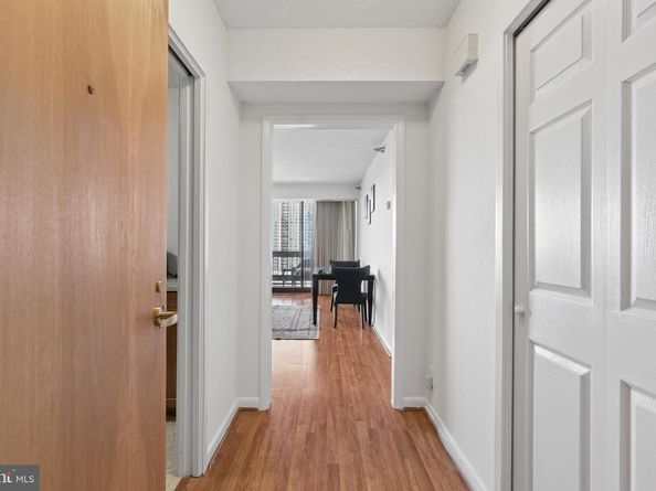 5505 Seminary Road 1106N, Falls Church VA 22041